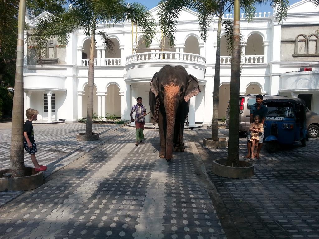 Bougain Villa Bentota Exterior foto